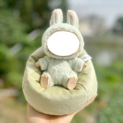 Handmade Mini Bean Bag Chair Compatible with Labubu, Soft Lazy Sofa with Pillow for 15-17cm Dolls, Cute Dollhouse Furniture Accessories for Doll Fans Collectors