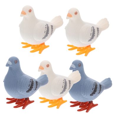 Healifty 5Pcs Wind Up Lightweight Clockwork Pigeon Figurines Portable Decorative Playthings for Indoor Outdoor Fun Party Favors Random Color