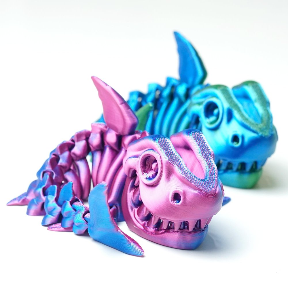 2PCS 3D Printed Shark Toys,Flexible Joint Animal lacertid Figurines, Home Decoration Figurine Ornaments,Fidget restlessness, Halloween Basket Filling Stuff, Surprise Fantasy Gifts (GB+RB)