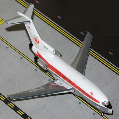GeminiJets G2TWA946 TWA Boeing 727-100 N851TW; Scale 1:200