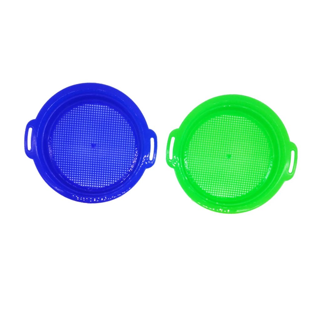 FRCOLOR 4pcs Plastic Sand Sieve Lightweight Beach Tool Sand Sifter for Outdoor Play Easy to Handle Safe Material Red Yellow Blue Green
