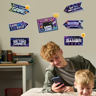 10 Pcs Glow in The Dark Video Game Wall Stickers, Game Controller Video Gaming Party Decorations Wall Decals, Boys Room Kids Bedroom Family Playroom Nursery