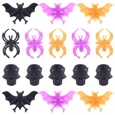 SUPVOX Spider Rings: 60pcs Plastic Finger Rings, Bat Spider Skull Pattern, Halloween Party Favors, Assorted Colors