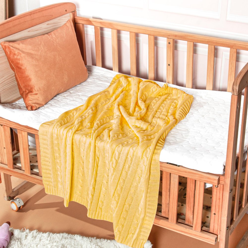 100% Cotton Cable Knit Toddler Blanket, 30x40 Inches Soft and Warm Baby Blanket for Crib, Stroller, Nursery, and Travel, Breathable Newborn Blanket, Yellow