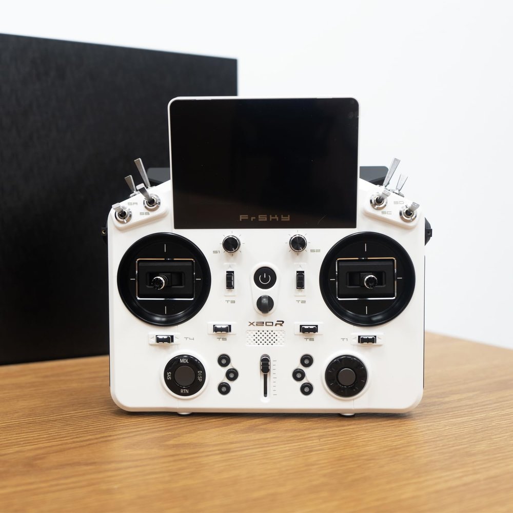 FrSky Tandem Tandem X20R Dual 2.4G TW RF Mode and Supports TW Access R9 Modes (Porcelain White)