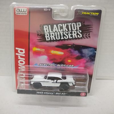 Auto World SC417-1B Blacktop Bruisers 1955 Bel Air HO Scale Electric Slot Car - White with Black