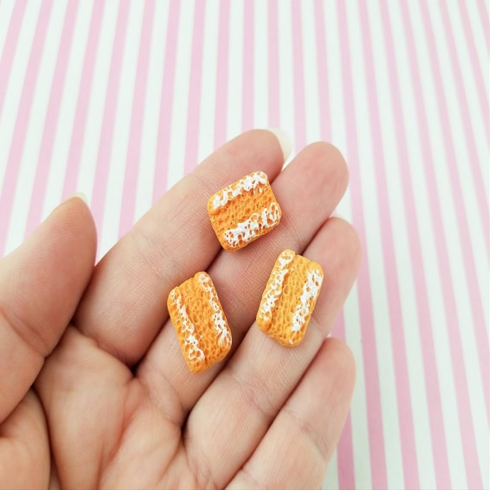 Bread Loaf Cabochons rdnqu (6 Pieces)