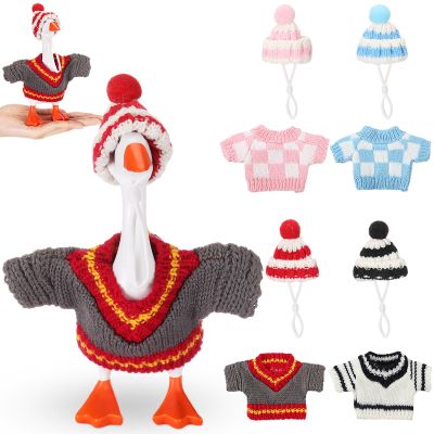 SilTriangle 4 Set 7 Inch Mini Desk Goose Knitted Outfits Cute Magnetic Goose Key Holder Multiple Colors Clothes for Home Office Magnetic Duck Statue Table Desk Key Holder Decor Gifts(Classic)