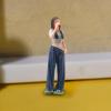 CoudarTitie 1:64 Scale Girl Miniature Figures Resin Figures Tiny People for Model Car Displays view 3