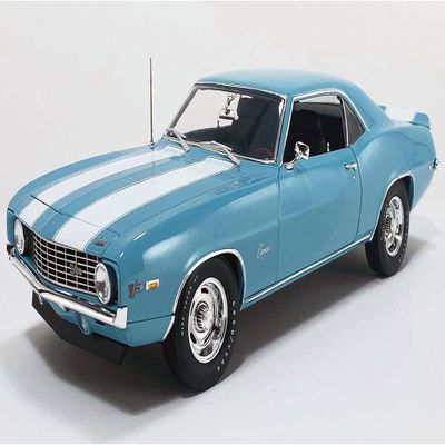 1969 Z/28 Carolina Blue with White Stripes Limited Edition to 420 Pieces Worldwide 1/18 Diecast Model Car by Acme A1805732