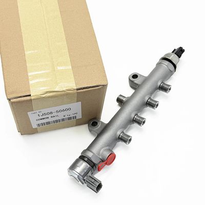 Common Fuel Rail 1J508-50602 1J508-50600 for Kubota Engine V3800 Loader SVL95-2S