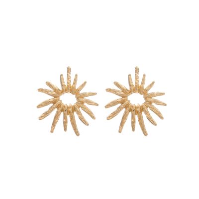 5.2 * 4.6cm Bohemian Alloy Hollow Flower Retro Earrings For Women,golden,5.2 * 4.6cm