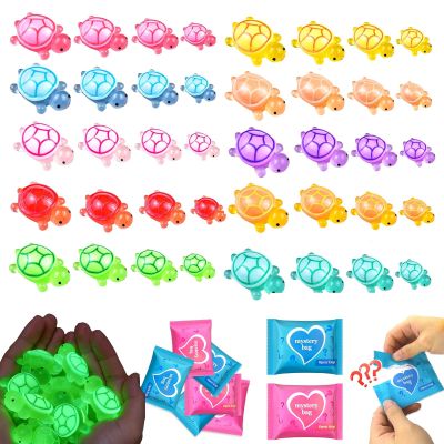 100 Pcs Mini Turtle Blind Bags for Kids - Glow in The Dark Resin Turtles Collectible Sea Turtle Toys for Party Favors, Treasure Hunt Games Dollhouse Decor, Mini Garden Landscape, Cake Toppers