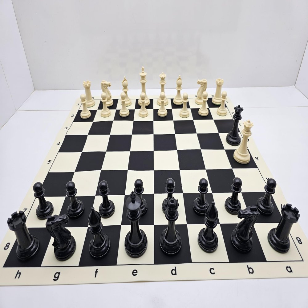 20-inch Foldable Silicone Easy-to-Clean Large Chess Set, Plastic Weighted Staunton Pieces 2 Extra Queens,Family Retro Adult and Children's Chess Portable Travel Game Chess Set with Storage Bag
