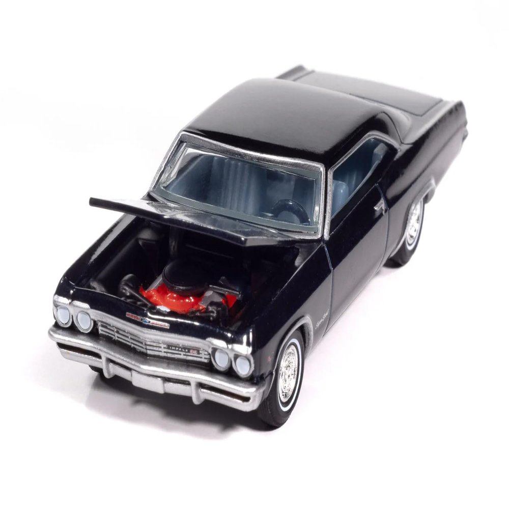 1965 SS 396 Danube Blue Metallic with Blue Interior Vintage Muscle Series 1/64 Diecast Model Car by Auto World 64512-AWSP193A