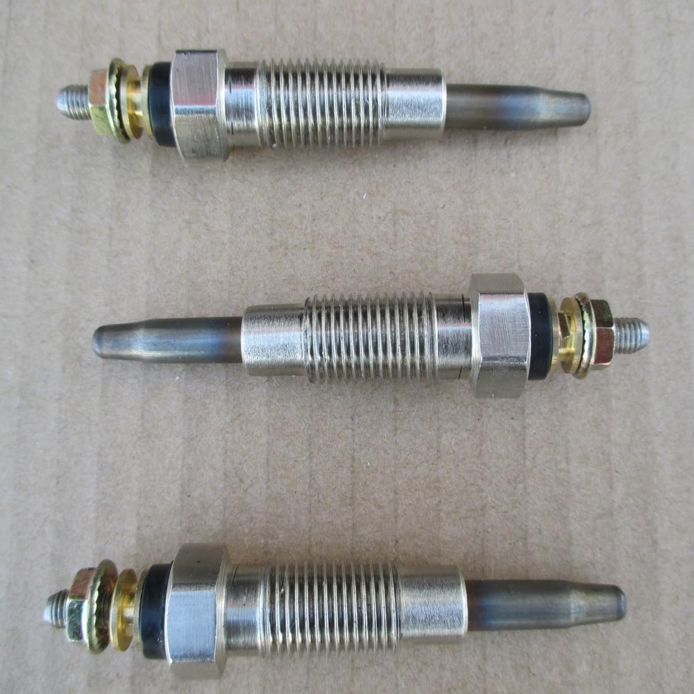 Replacement for fits 3 GLOW PLUGS FOR MASSEY FERGUSON MF GC2600 GC2610 ZT29 ZT33