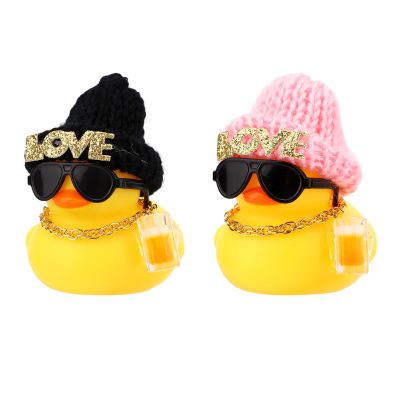 2pcs Novelty Rubber Ducks, Cool Rubber Ducks with Knitted Hat Sunglasses Necklace Beer Mug Cute Car Decoration Accessory for Lovers Friends Family