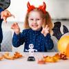 Halloween Car Dashboard Solar Powered Dancing Toys 5x7x11cm Skull Pumpkin Zombie Witch Car Shaking Head Dancer Doll Figurines Ghost Dancers Figurine for Halloween Party view 3