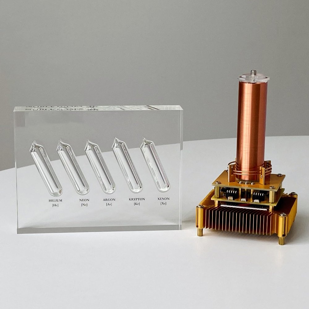 5pcs Noble Gases Tube, Sealed Rare Gas Specimen, W/Interactive Tesla Coil, Neon Light Tesla Coil Demonstration Prop Scientific Exhibition