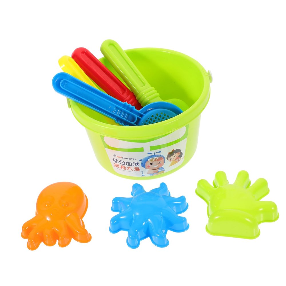 Beaupretty 8pcs Beach Bucket Sand Castle Set Random Color Reusable Sand Molds Safe Non-Toxic Playset for Boys Outdoor Holiday Fun Random Color