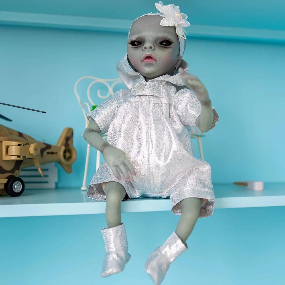 Anano 14 Inch Lifelike Alien Reborn Baby Doll, Spark Imagination Realistic Newborn Alien Baby Dolls Toy Soft Vinyl & Cloth Body, Ideal Creative Gift for Kids