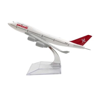 Die Cast Plane 16CM for B747 Swiss Aircraft Simulation Alloy Model Static Scale Ornament Airplane Model Red Finished Metal Airplane