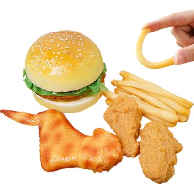 1 Set Realistic Play Food, Artificial Plastic Food Includes Hamburger, Fried Chicken, French Fries for Halloween Decorations, Display Props