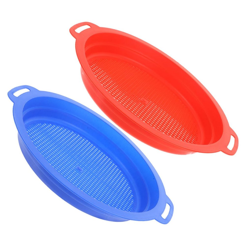 Beaupretty 2pcs Plastic Sand Sifters Fine Mesh Sand Sieves for Beach Outdoor Strainers Blue Red