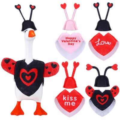 Shinylin 4 Set Valentines Day 7 Inch Desk Goose Outfits Heart Ladybug Mini Desk Goose Costumes Pink Heart Mini Porch Geese Outfits Cute and Funny Porch Geese Clothes for Magnetic Figurines