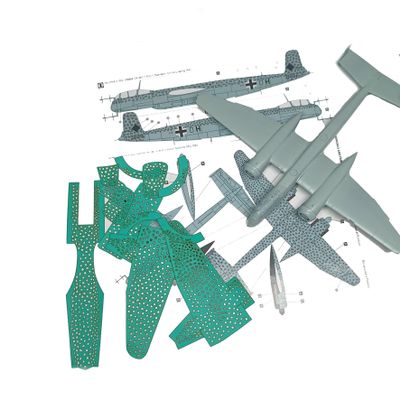 77Propeller PRP079 1/72 Camouflage Painting Template Heinkel He- 219 A2 Wnr 290004 for Model Hobby 2000