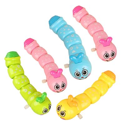 Toddmomy 5Pcs Creative Cartoon Caterpillar Clockwork for Portable Lightweight Crawling Educational with Adorable Designs Indoor Outdoor Play and Animal Recognition Aid Random Color