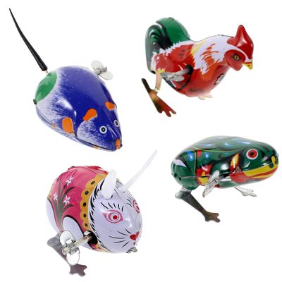HAPINARY 4pcs Wind-up Iron Animal Jumping Clockwork for Boys Vintage Painted Random Color Frog Rooster Hare Rodent Random Color