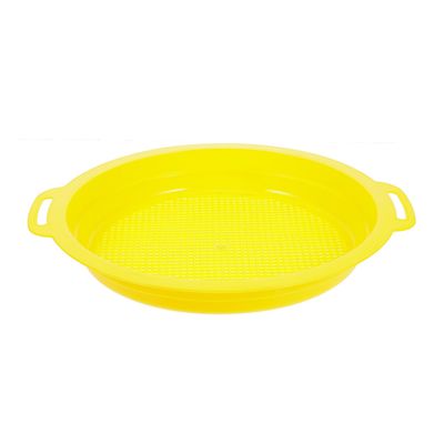 Abaodam 3Pcs Portable Plastic Sand Sifters for Outdoor Beach Lightweight Handheld Sieves with Bright Colors for Summer Play and Sensory Fun Random Color