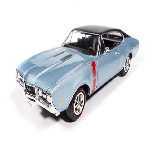 1968 442 W30 Holiday Coupe Teal Frost Metallic with Red Stripes and Black Vinyl Top Hemmings Motor News July 2023 Cover Car American Muscle Series 1/18 Diecast Model Car by Auto World AMM1350