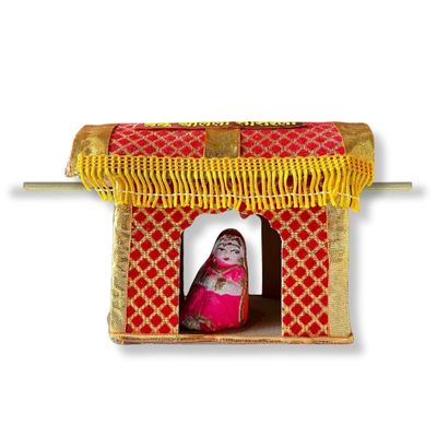 HALDI MEHENDI SHAADI Handmade Mini Bamboo Doli for Rukhwat, Golu Dolls & Marathi Wedding | Traditional Rukhwat Sajawat Ghar | Rukhwat Decorations Items for Marathi Wedding (Doli)