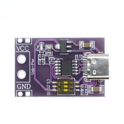 Supports PD/QC/AFC Fast Charging triggering, with Fixed Voltage outputs of 5V, 9V, 12V, 15V, and 20V. distintivo