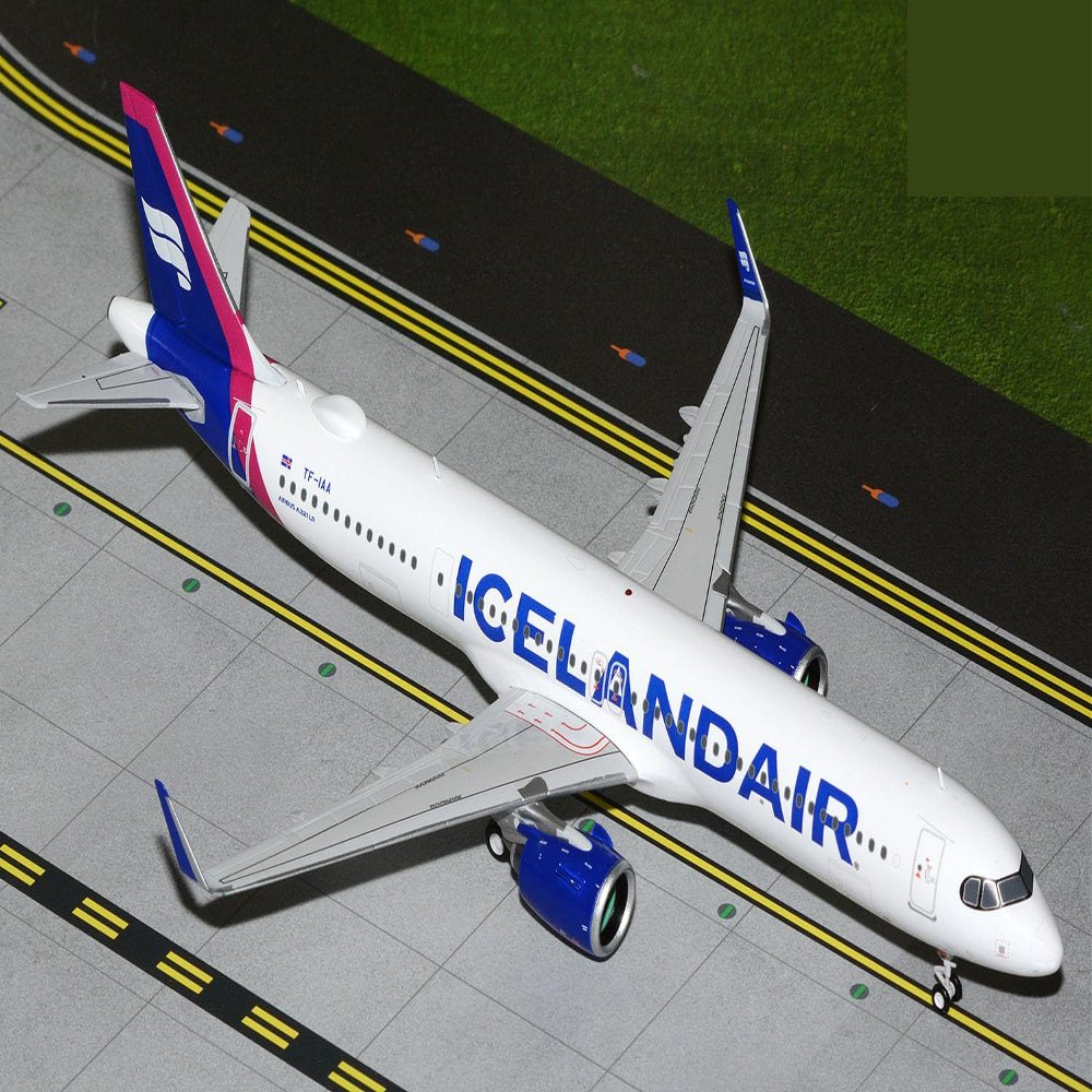 GeminiJets G2ICE1401 Icelandair Airbus A321neo TF-IAA; Scale 1:200