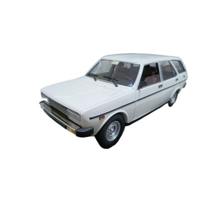 1:18 for Fiat 131 Panorama 1981 White Alloy White Scale Sedan Simulation Static Travel Car Model