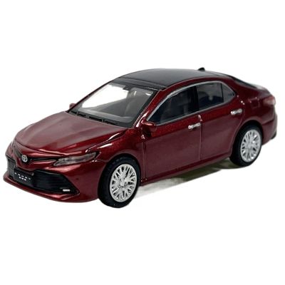 1:66 for Toyota 8th Generation Camry Red/Blue Silver Wheels Alloy Car Model Sedan Toy Car(Red)
