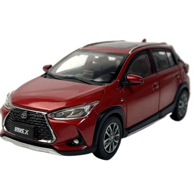 1:30 for Toyota Yaris L X Multi-Colour Die-cast Classic Car Model with Opening Doors and Hood(Red)