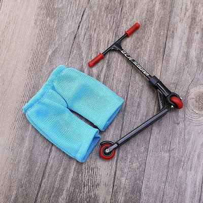 GOWENIC Mini Finger Scooter Model Kit, Stimulating Learning, Finger Scooter Toys to Improve Concentration, Mini Alloy Material (red)