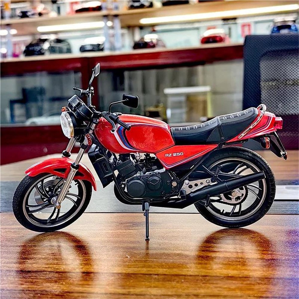 Collection 1:12 for Y-AMAHA RZ250 Alloy Classic Racing Motorcycle Model Diecasts Street Cross-Country Sports Gifts(Red)