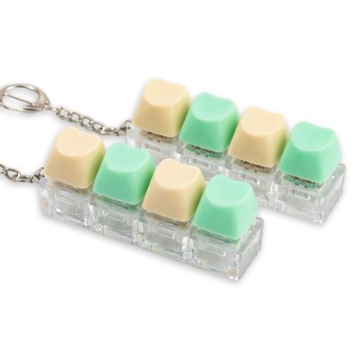 2 Pcs Heart-Shaped Keyboard Fidget Toy - 4 Keys Cute Clicker Keyboard Fidget for Adults Relieve Stress and Anxiety Decompression Keyboard Fidget Keychain