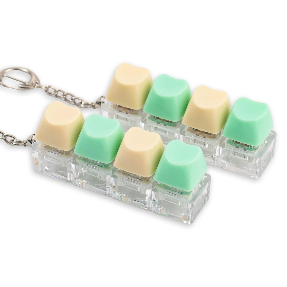 2 Pcs Heart-Shaped Keyboard Fidget Toy - 4 Keys Cute Clicker Keyboard Fidget for Adults Relieve Stress and Anxiety Decompression Keyboard Fidget Keychain