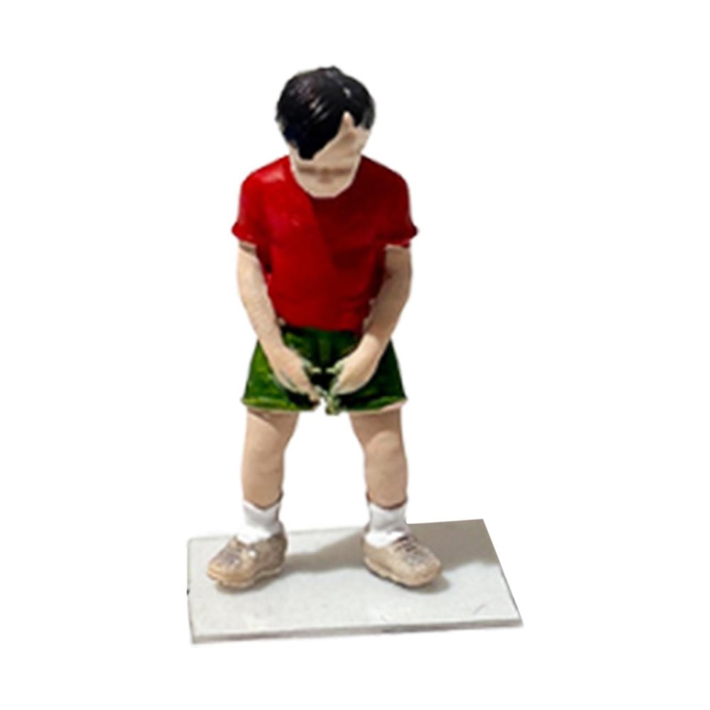 CoudarTitie 1/64 Miniature Figure Painted Human Figure Model Mini People Figurine for Architectural, Boy Peeing