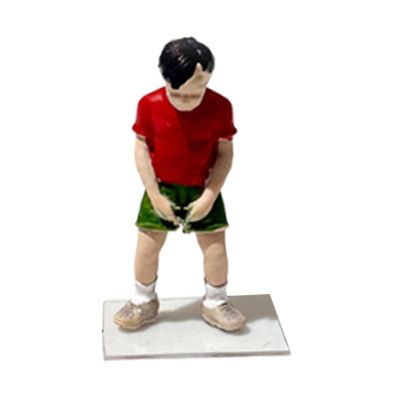 DYNWAVE 1/64 Miniature Figure Human :64 Scale Trendy Hand Painted Tiny People Figurine for Mini Architectural Micro Landscape, Boy Peeing