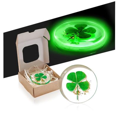ANH3KT Real Four Leaf Clover Resin Charm with Light-Reflecting Good Luck Gifts Pocket Token, Preserved, 1.25 Gift for Good Fortune, Lucky Charm Clover for Family