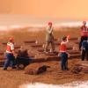 DYNWAVE Miniature Figures Model 1/64 Scale Diorama Worker Figure,Construction Building Workers,Tiny People Figurine for Diorama Decor, Style A view 3