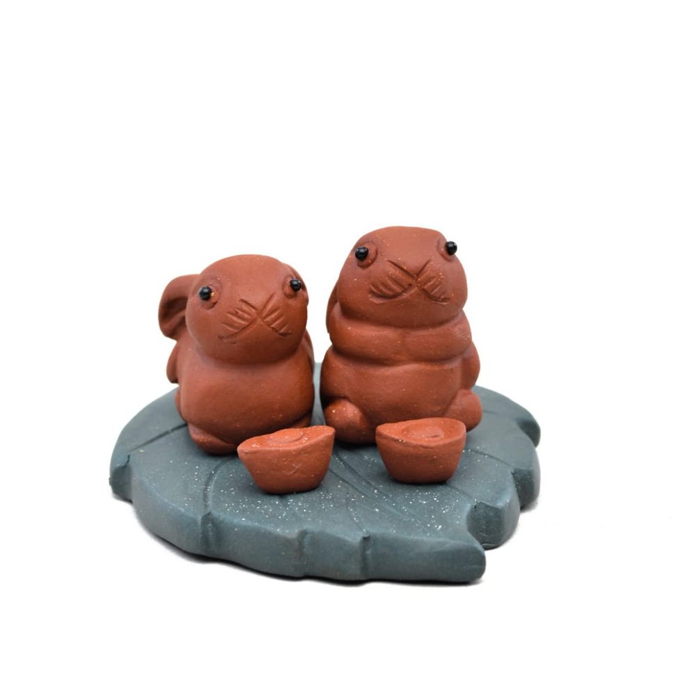 Tea Pets-Purple Sand Tea Pet Rabbit Zodiac Small Ornaments Handmade Leaves Ingots Sculptures Tea Sets Play Ceremony Accessories (Red)