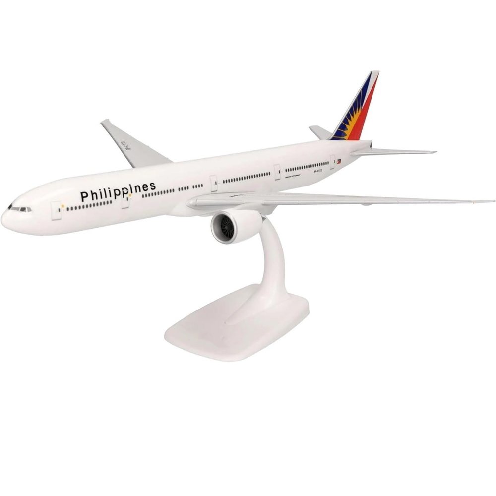 Flying Airplane Model Aircraft Model B777 20cm The Philippines Airlines Metal Diecast Airplane for Collection and Display Aviation Airbus